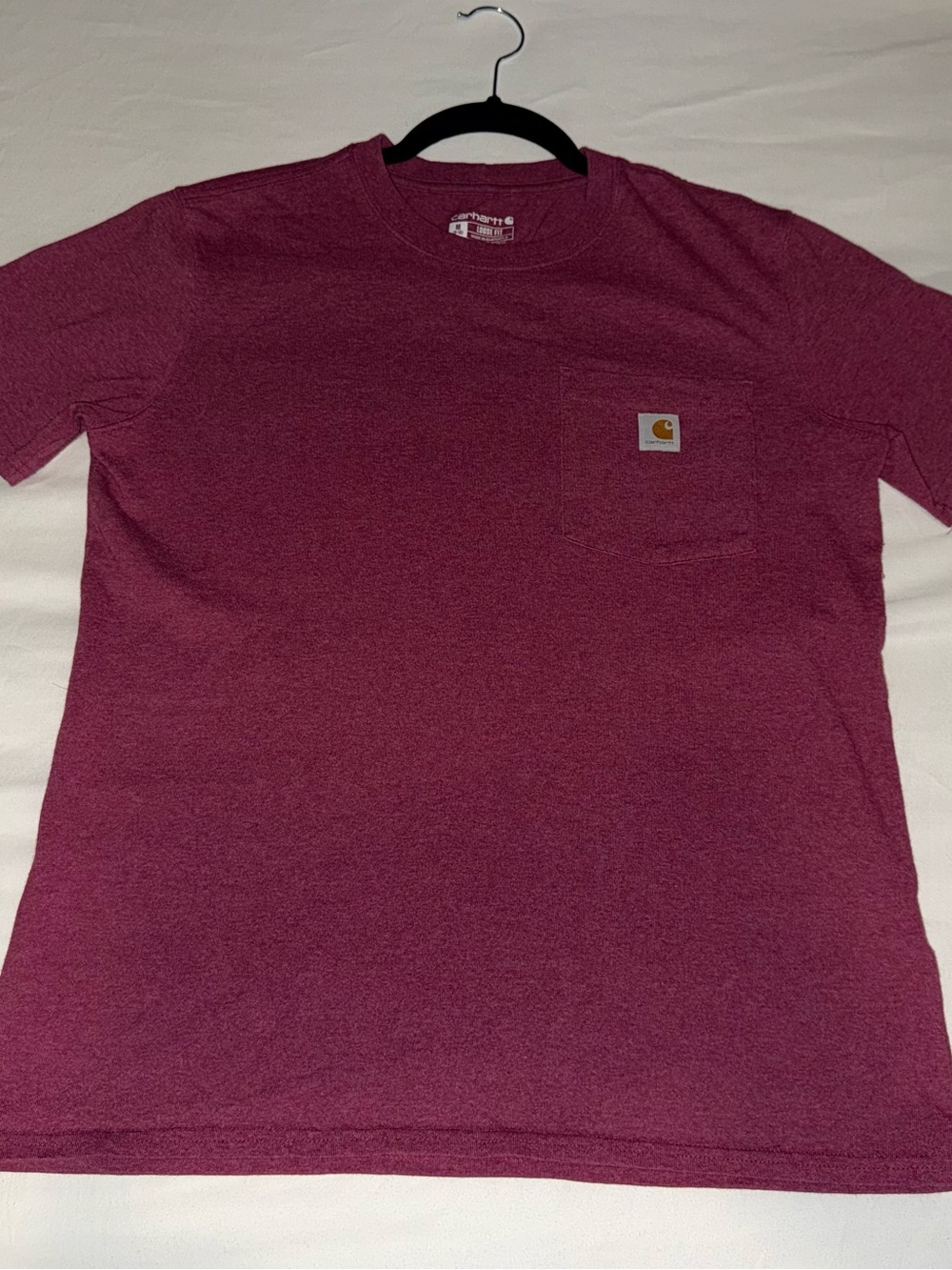 Carhartt women’s Short-Sleeve Pocket Tee in Maroon